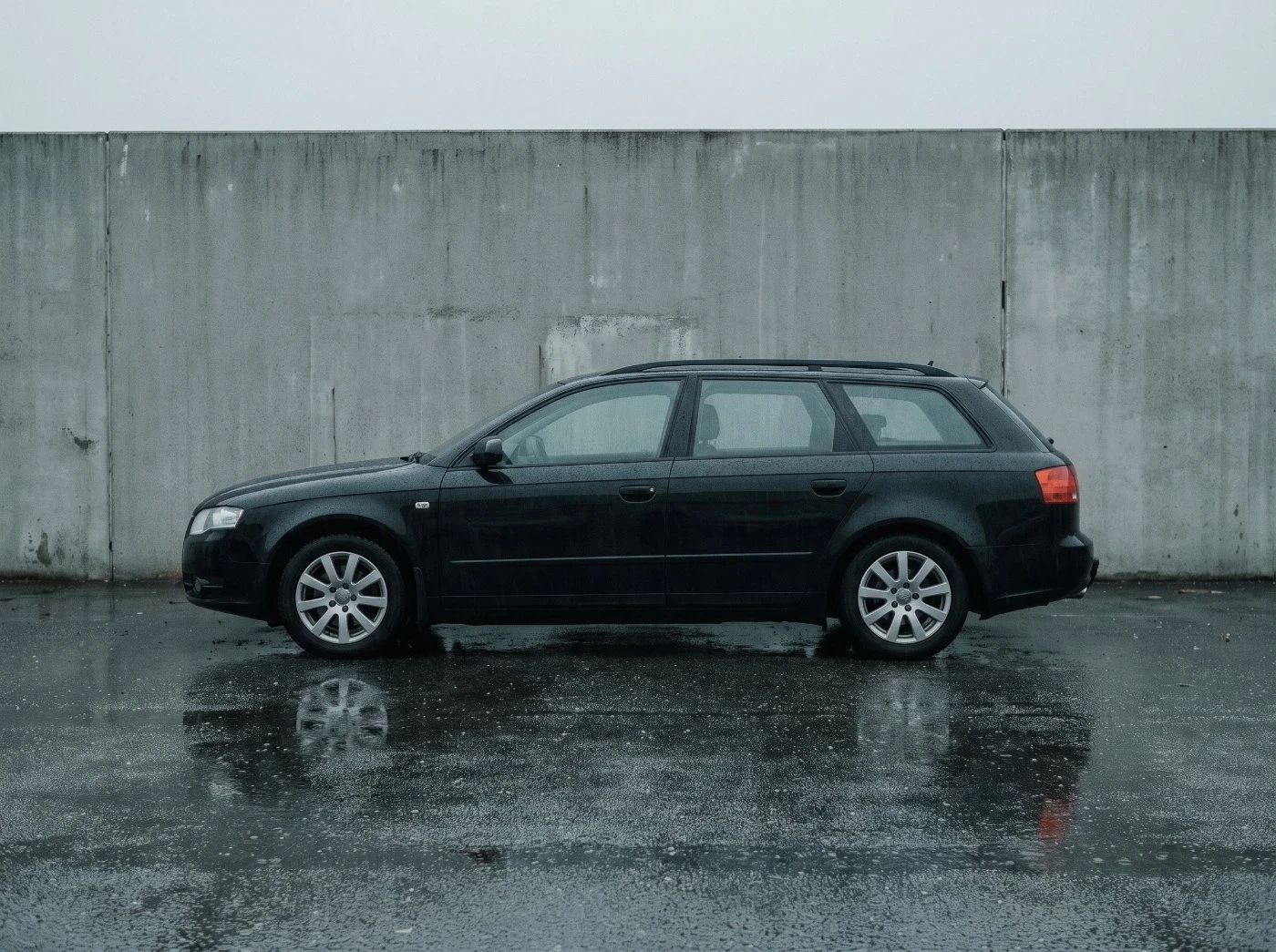 Škoda Superb Combi 2018., fotografija 1